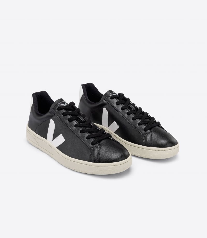 Black / White Veja Urca CWL Women's Sneakers | IE-366537