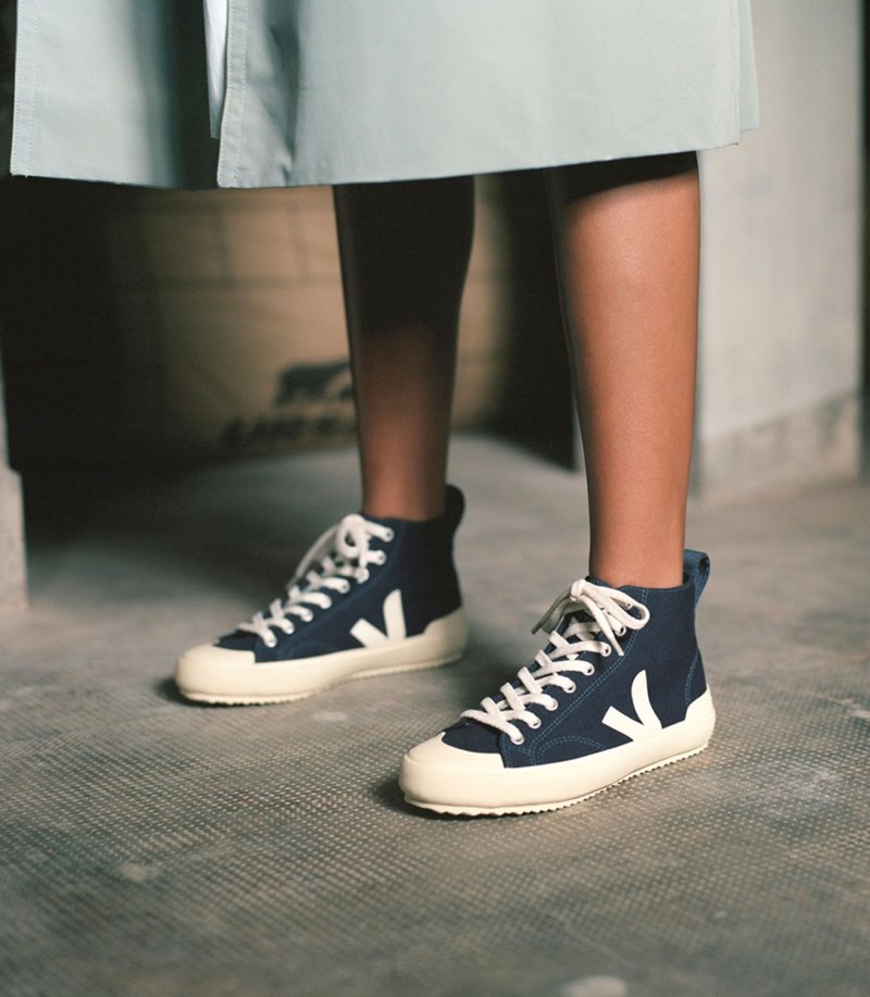 Navy Veja Nova Ht Canvas Women's Sneakers | IE-166378