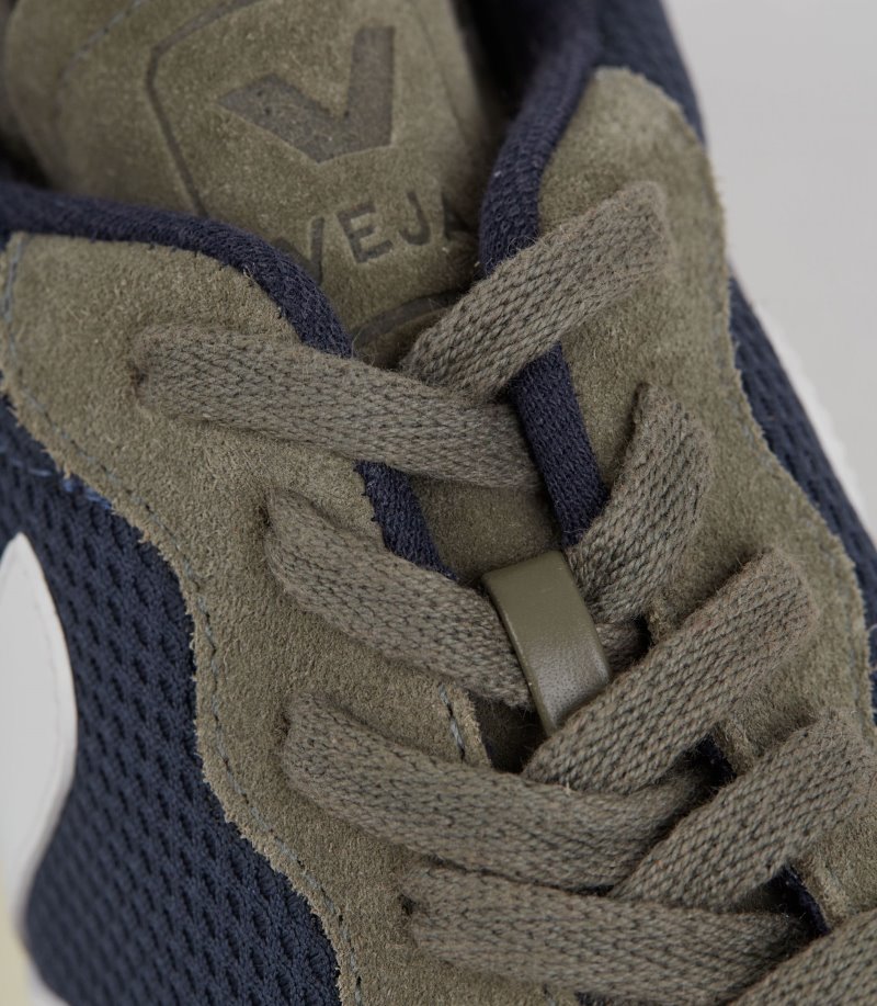 Olive Veja Laces Organic Cotton Men's Sneakers | IE-885707