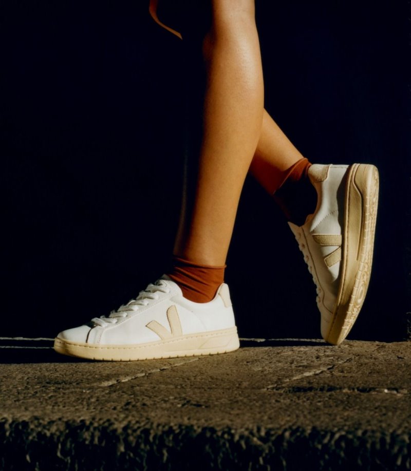 White / Beige Veja Urca CWL Women's Sneakers | IE-250830