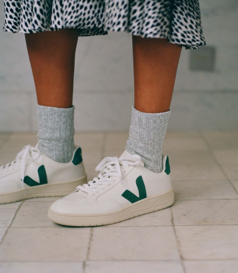 White / Green Veja V-12 Leather Women's Sneakers | IE-315103