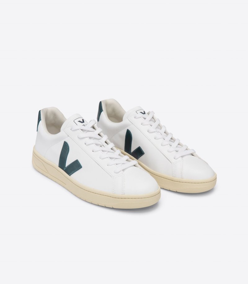 White / Navy Veja Urca CWL Men's Sneakers | IE-429915