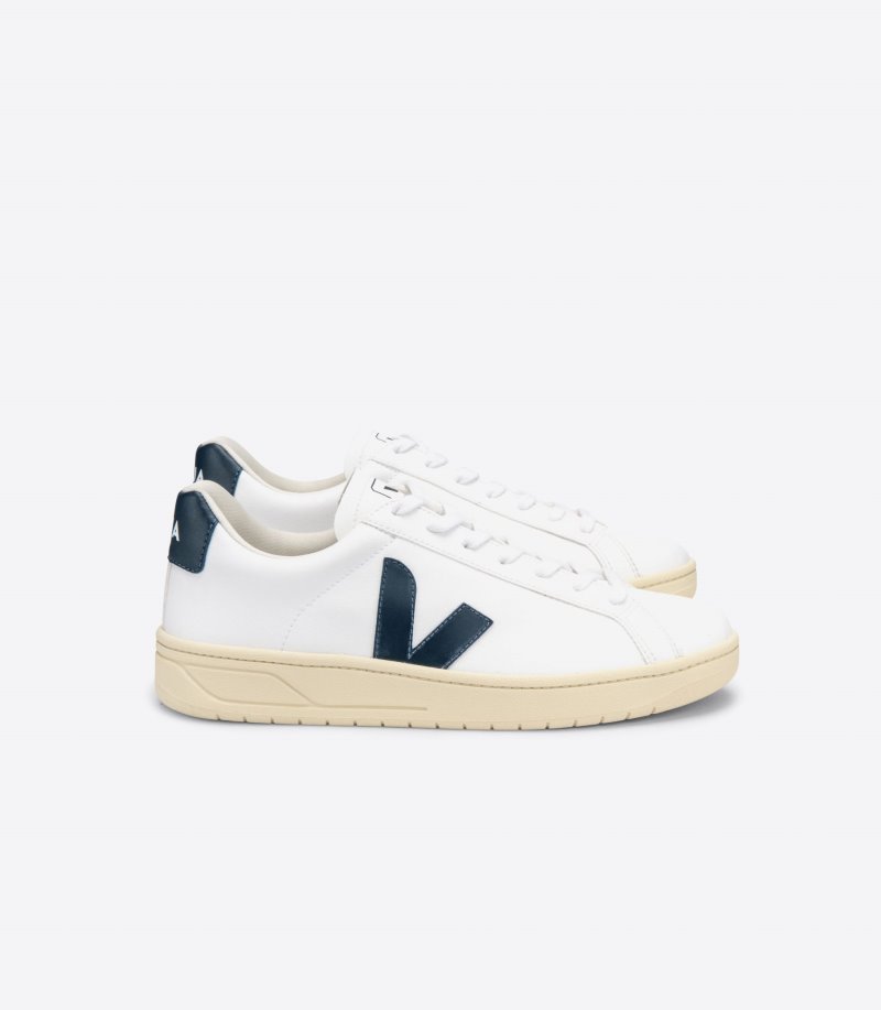 White / Navy Veja Urca CWL Men\'s Sneakers | IE-429915